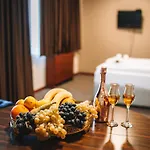 Bristol Hotel 4*