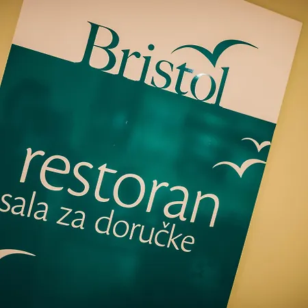 Hotell Bristol 4*