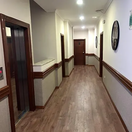 Hotel Bristol