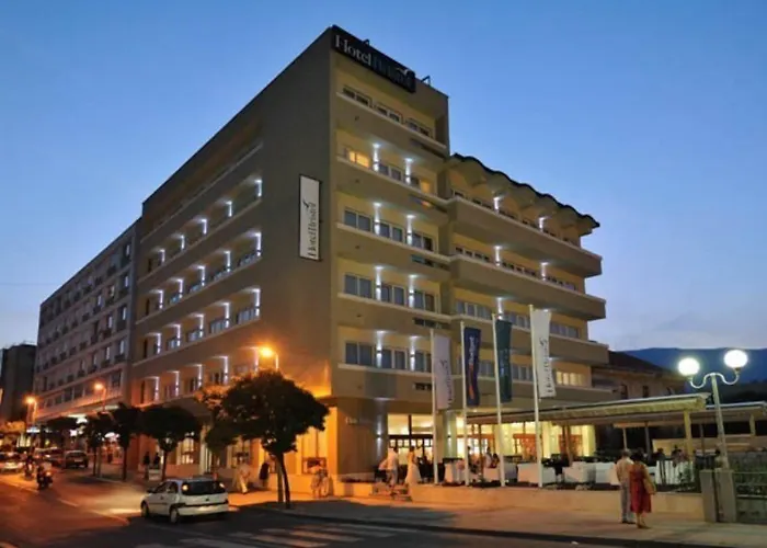 布里斯都酒店 4* 莫斯塔尔