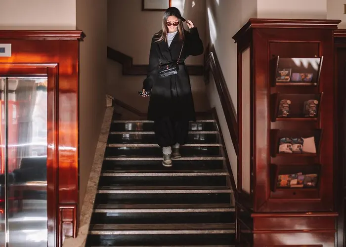 布里斯都酒店 酒店 4*